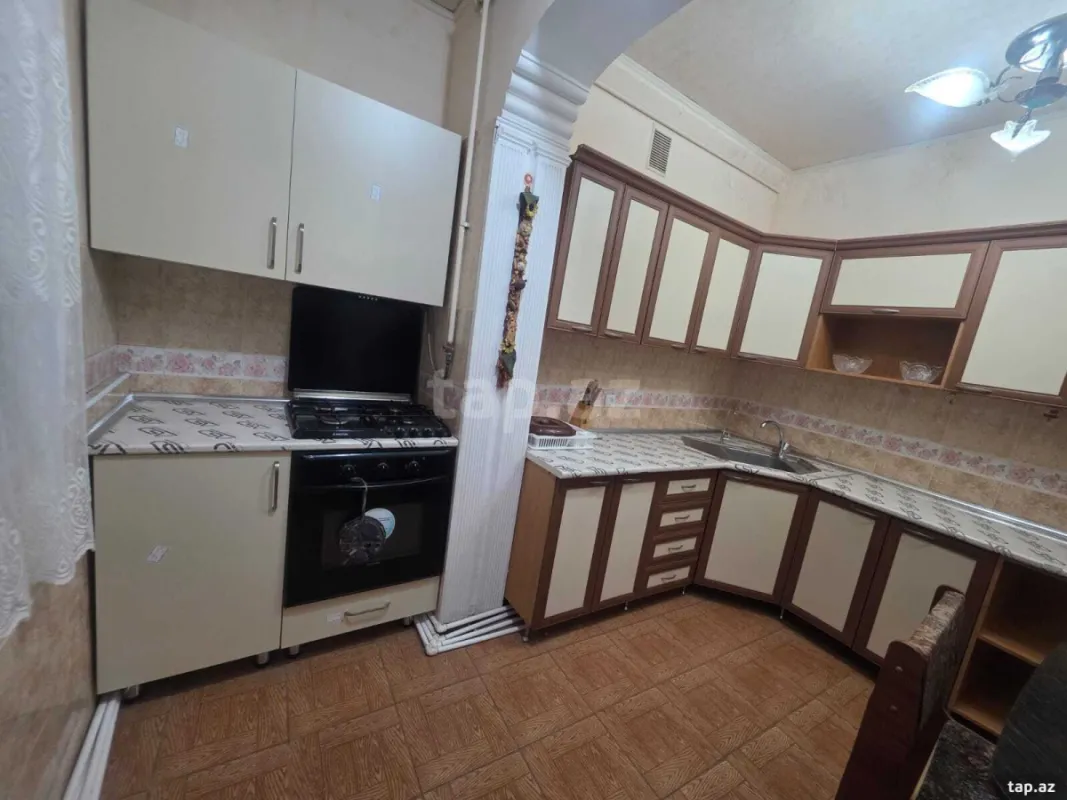 Kirayə verilir 3 otaqlı mənzil 88 m²
