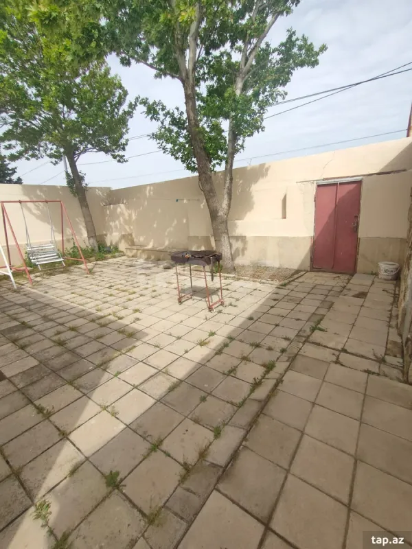 Kirayə verilir 3 otaqlı həyət evi