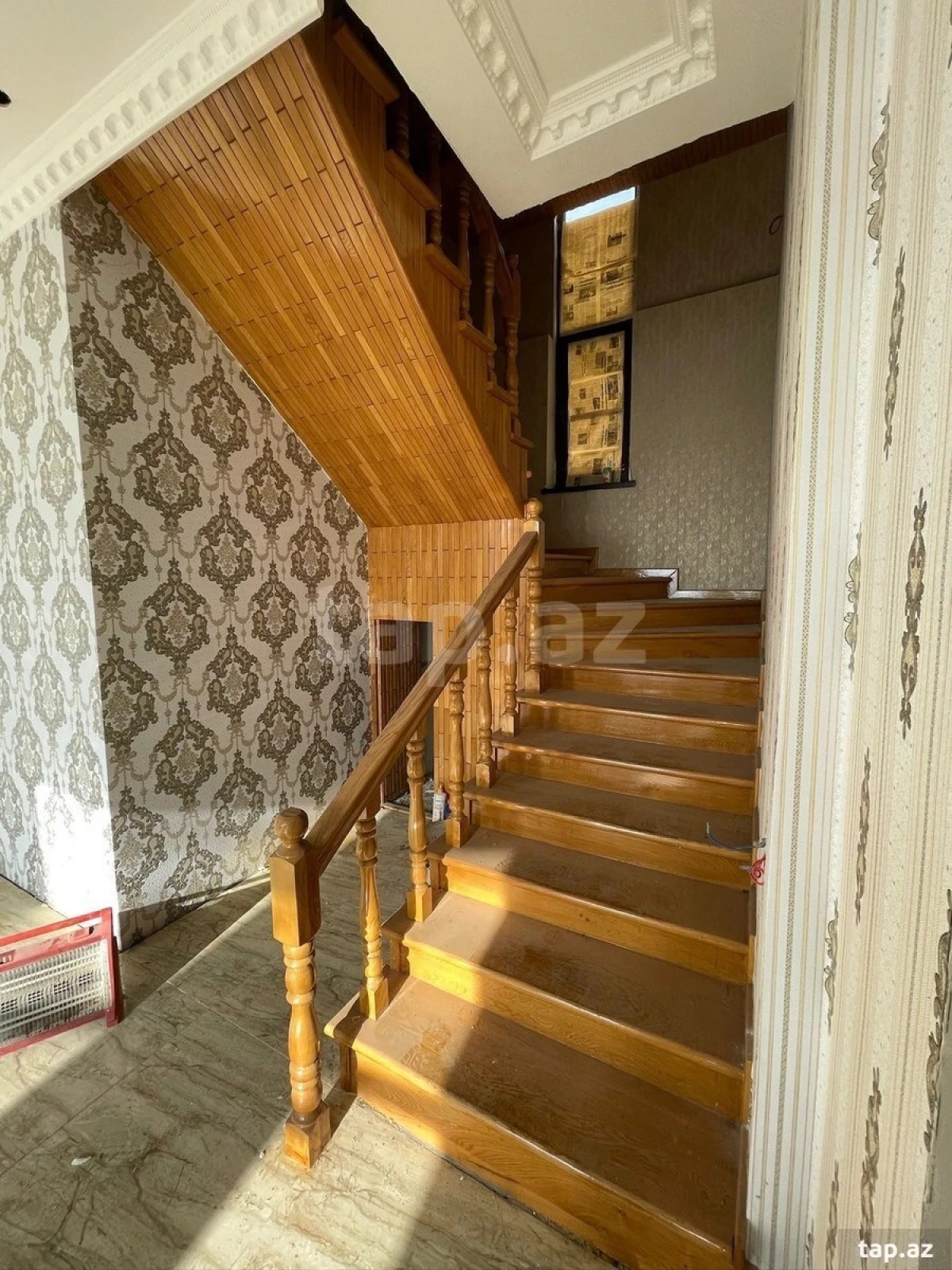 Satılır 5 otaqlı həyət evi