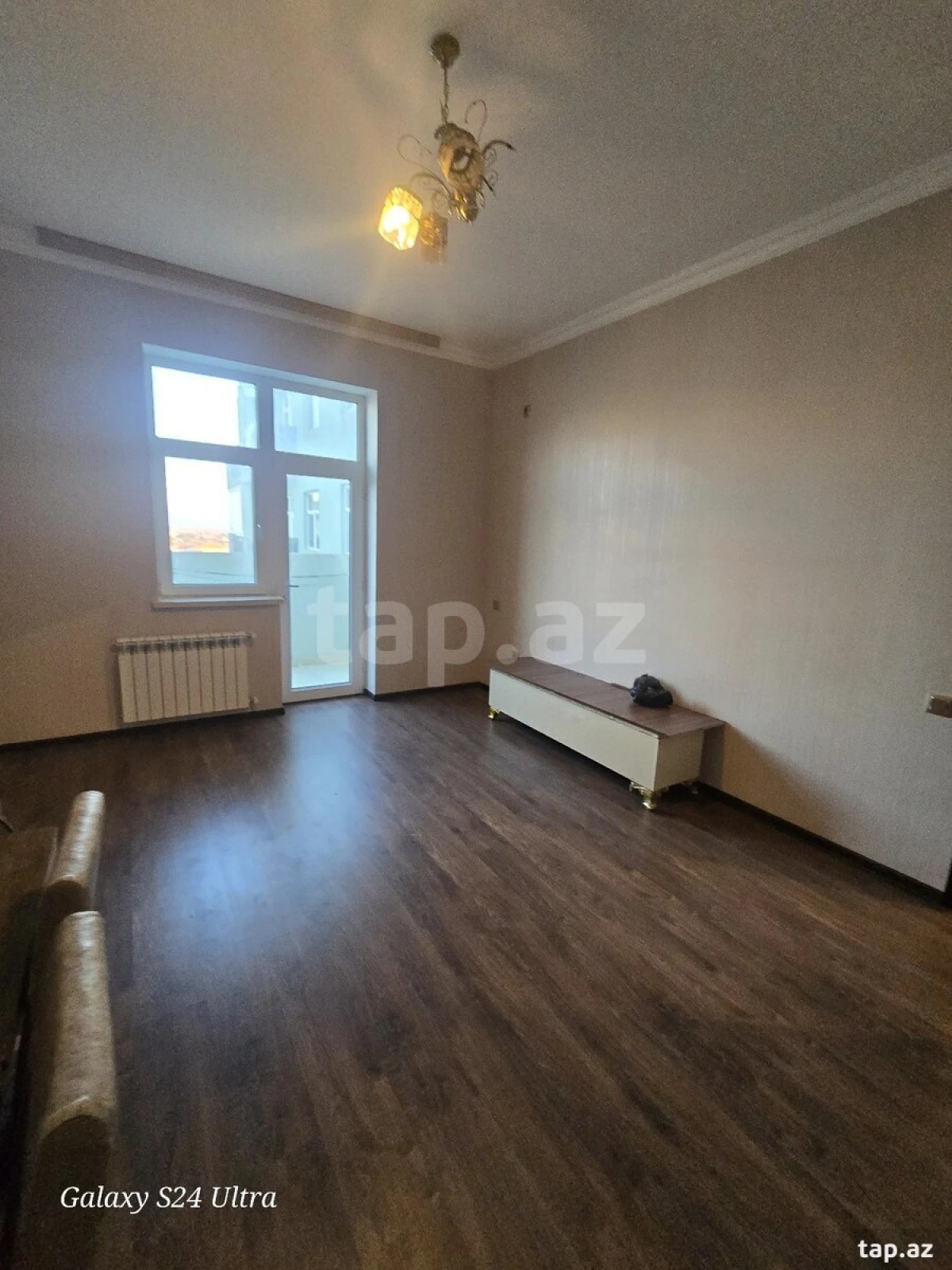 Kirayə verilir 3 otaqlı yeni tikili 70 m²
