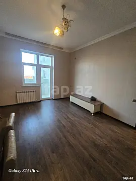 Kirayə verilir 3 otaqlı yeni tikili 70 m²