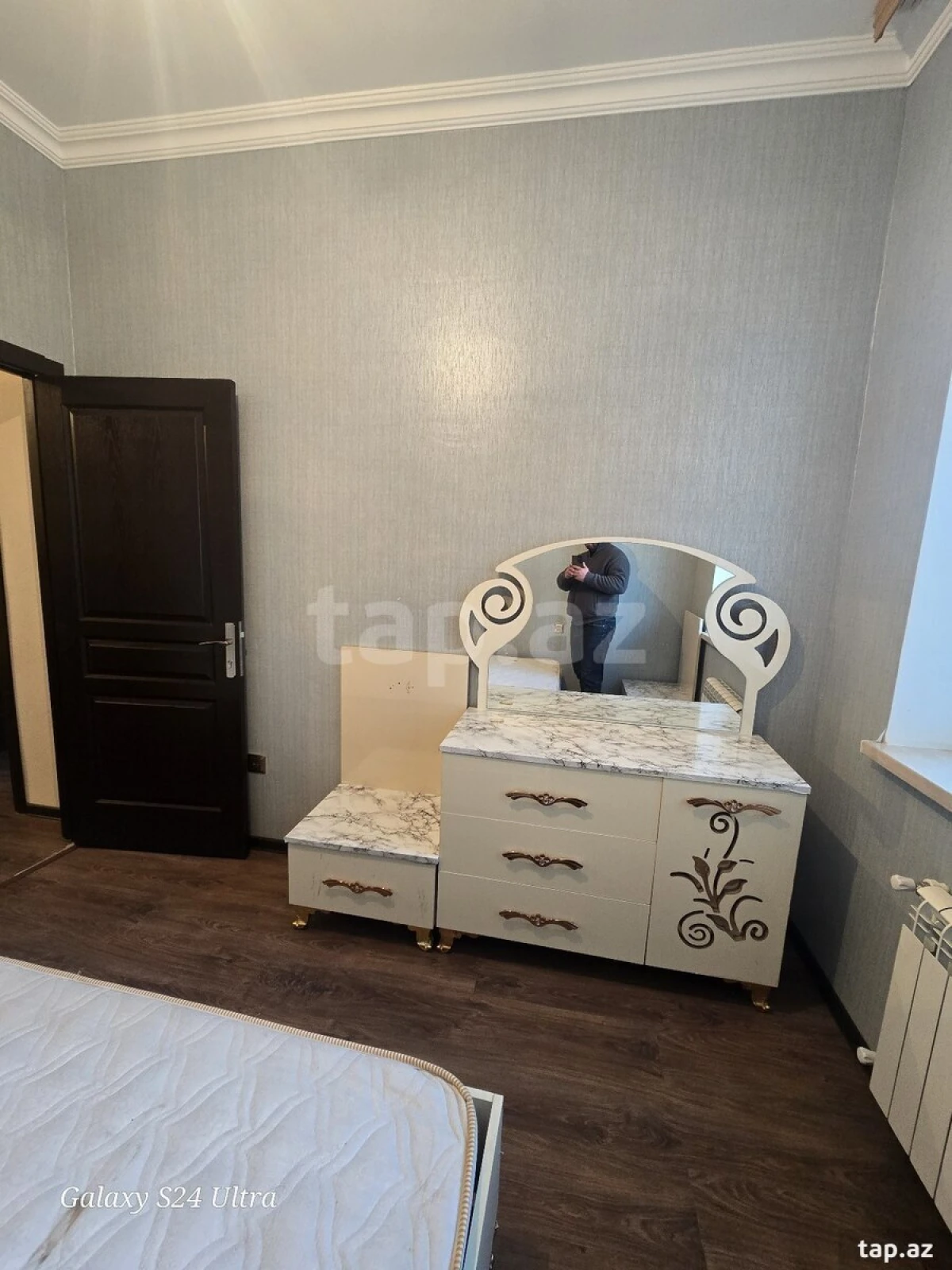 Kirayə verilir 3 otaqlı yeni tikili 70 m²