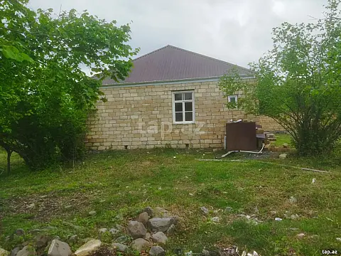 Satılır 3 otaqlı həyət evi