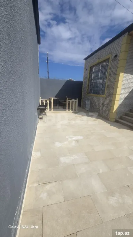 Satılır 4 otaqlı həyət evi 100 m²