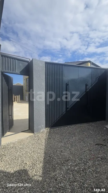 Satılır 4 otaqlı həyət evi 100 m²
