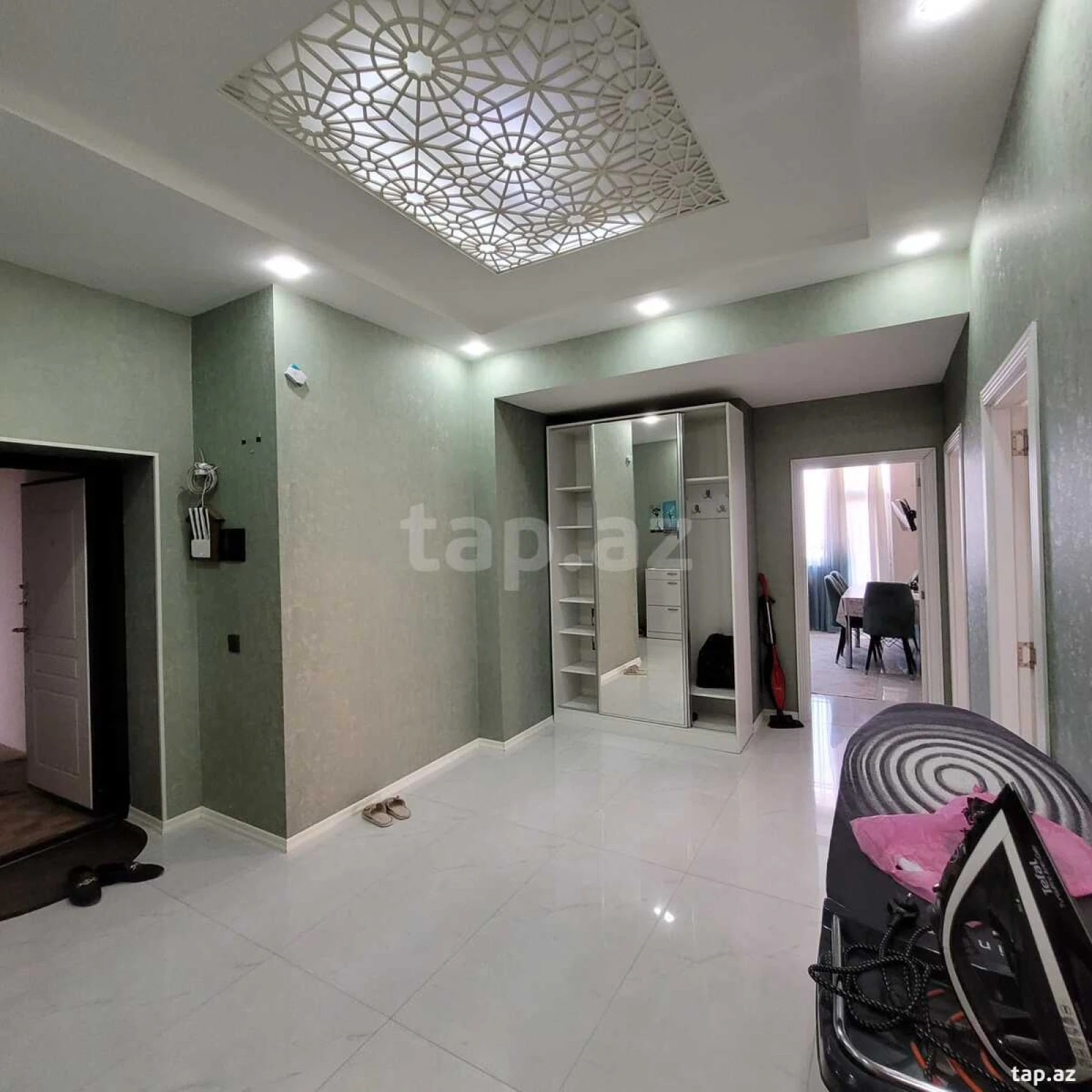 Kirayə verilir 3 otaqlı yeni tikili 110 m²