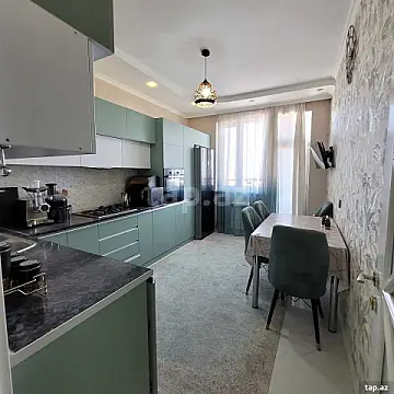 Kirayə verilir 3 otaqlı yeni tikili 110 m²