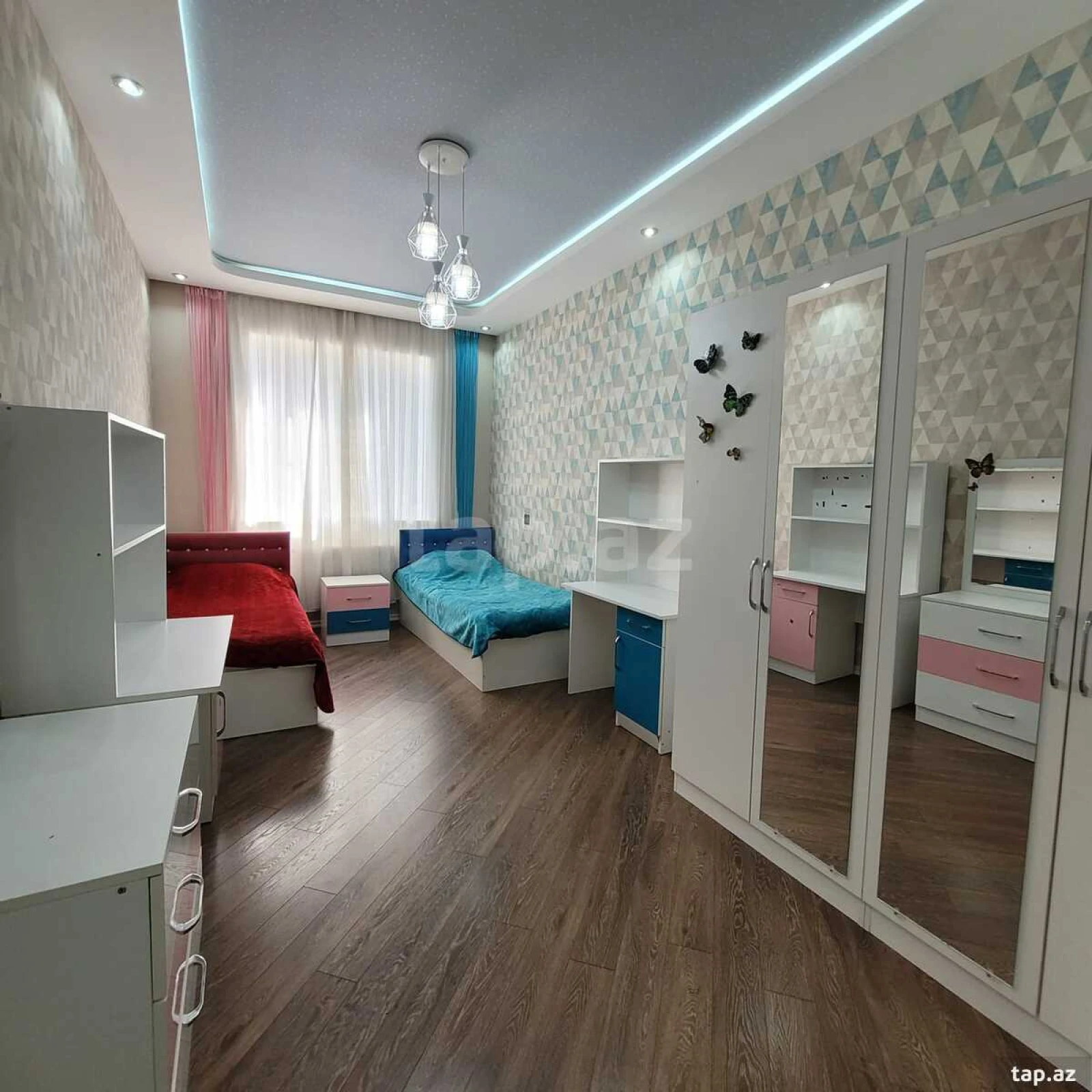 Kirayə verilir 3 otaqlı yeni tikili 110 m²