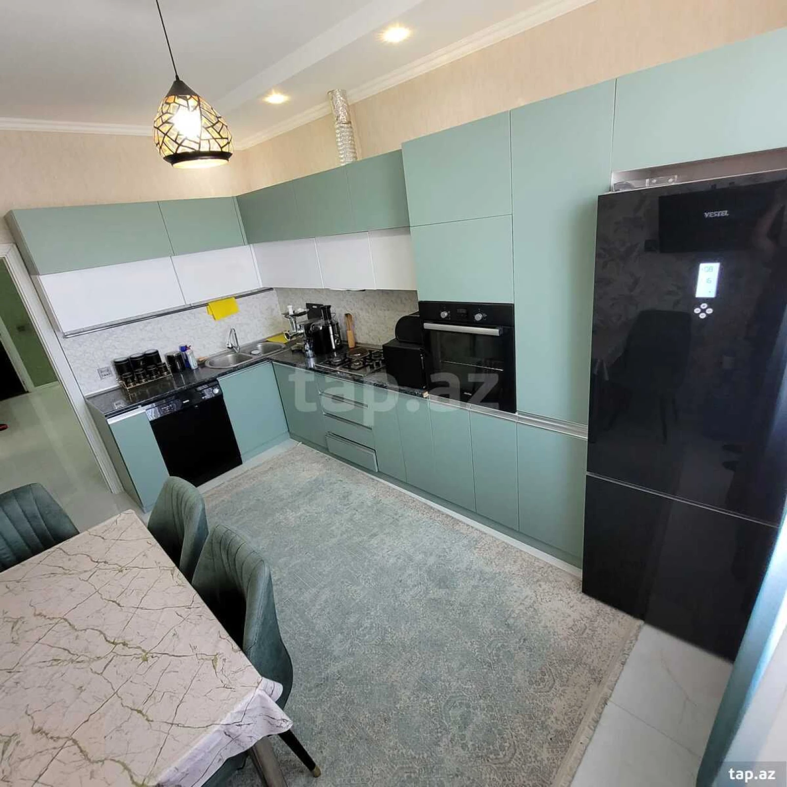 Kirayə verilir 3 otaqlı yeni tikili 110 m²