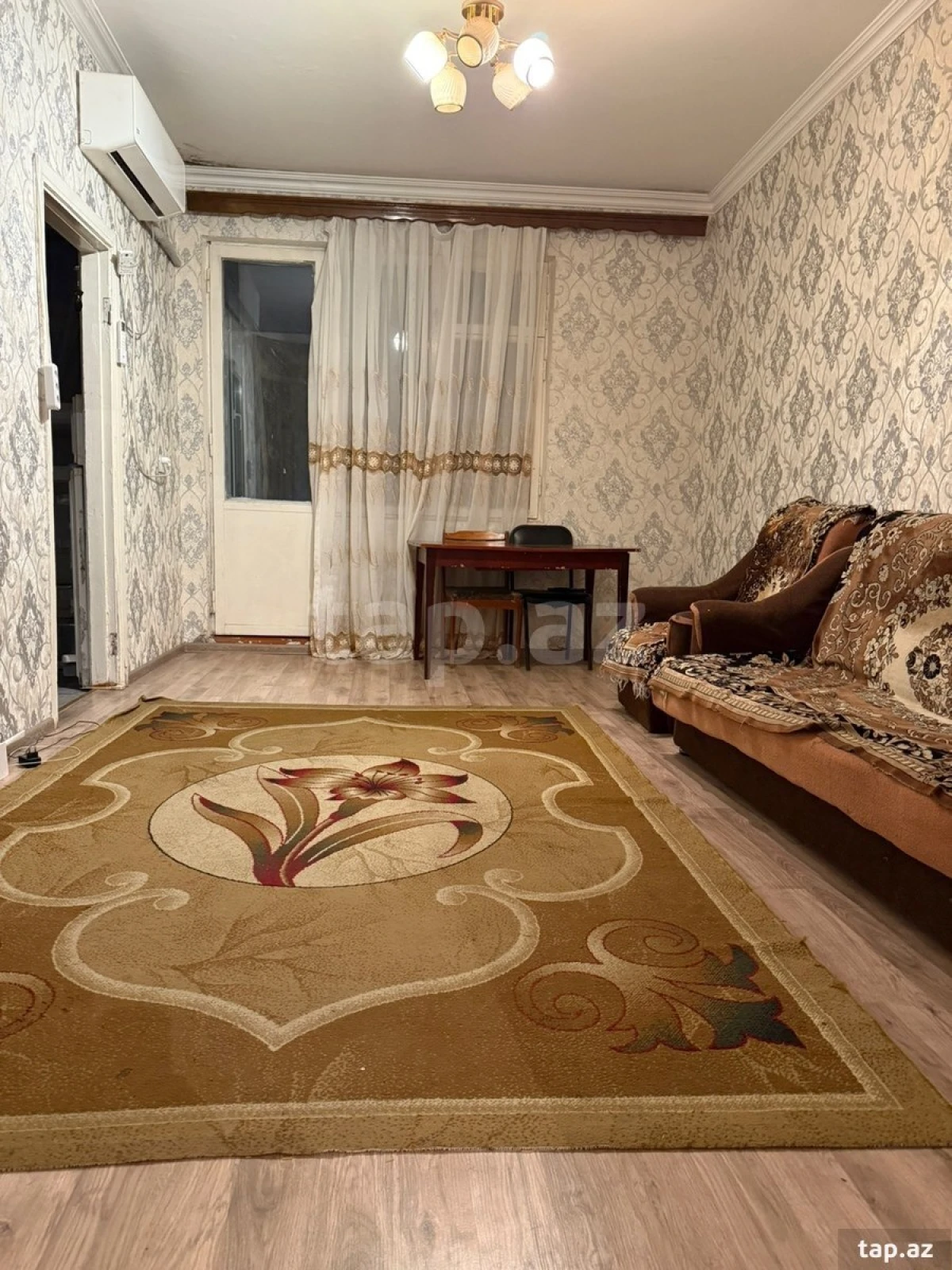 Kirayə verilir 2 otaqlı mənzil 45 m²