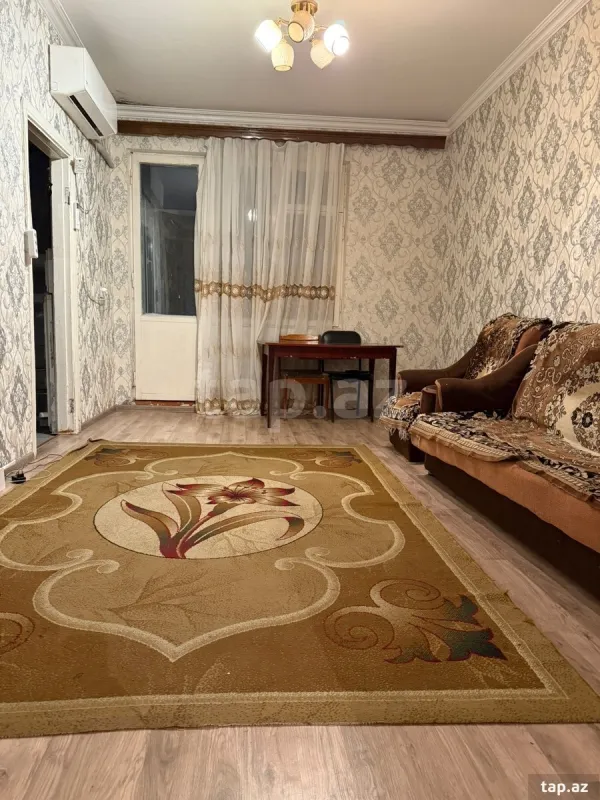 Kirayə verilir 2 otaqlı mənzil 45 m²