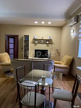 Kirayə verilir 2 otaqlı yeni tikili 70 m² — Bakı, İçərişəhər 2 otaq 70.00 m²