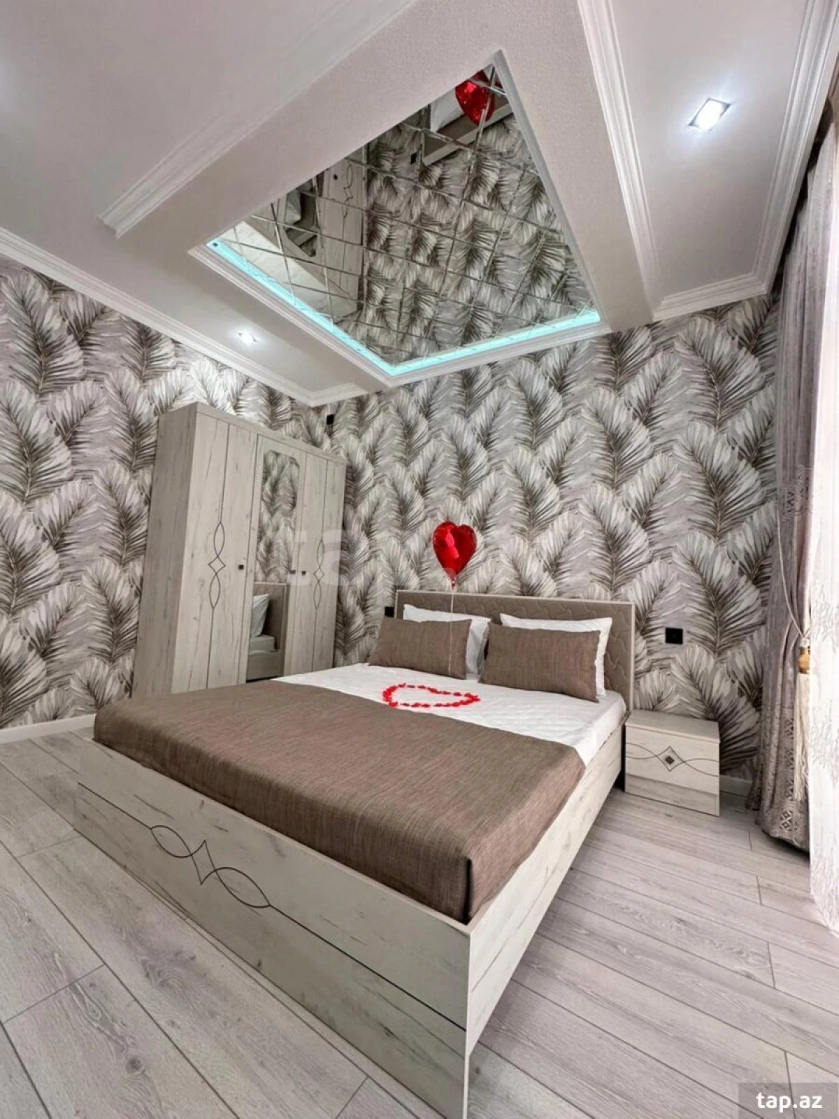 Kirayə verilir 3 otaqlı həyət evi