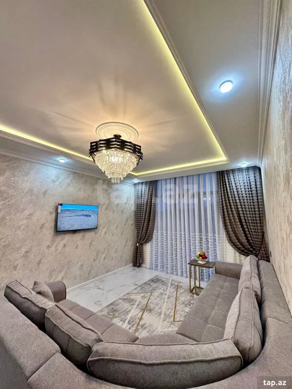 Kirayə verilir 3 otaqlı həyət evi