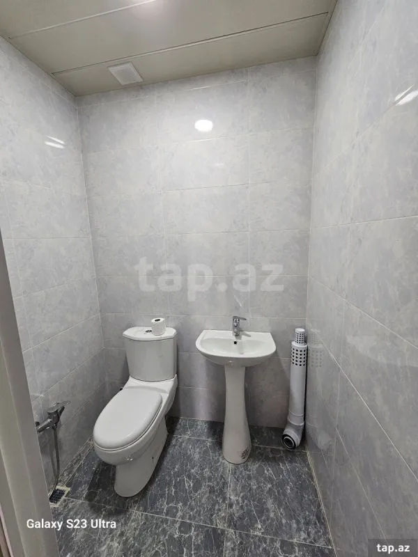 Satılır 3 otaqlı yeni tikili 77 m²