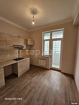 Satılır 3 otaqlı yeni tikili 77 m²