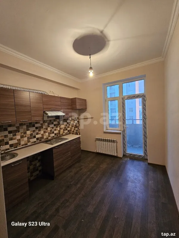 Satılır 4 otaqlı yeni tikili 99 m²