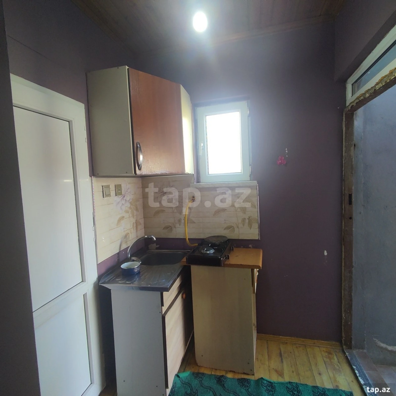 Kirayə verilir 1 otaqlı həyət evi