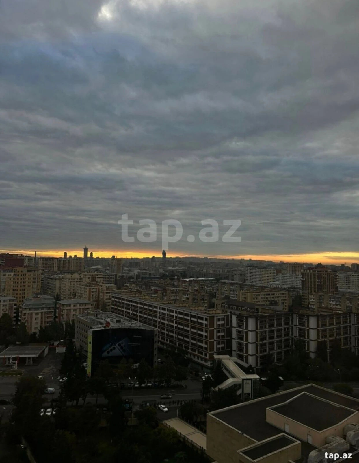 Kirayə verilir 2 otaqlı yeni tikili 80 m²