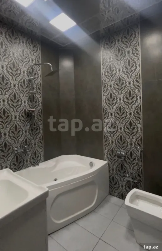 Kirayə verilir 2 otaqlı yeni tikili 80 m²