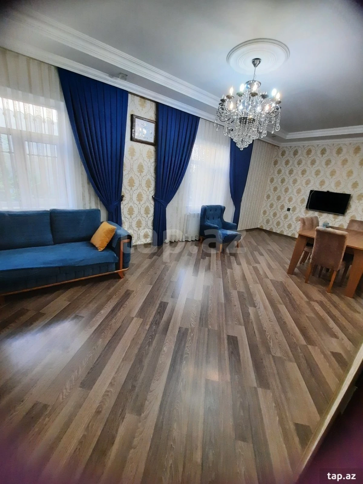 Satılır 5 otaqlı həyət evi