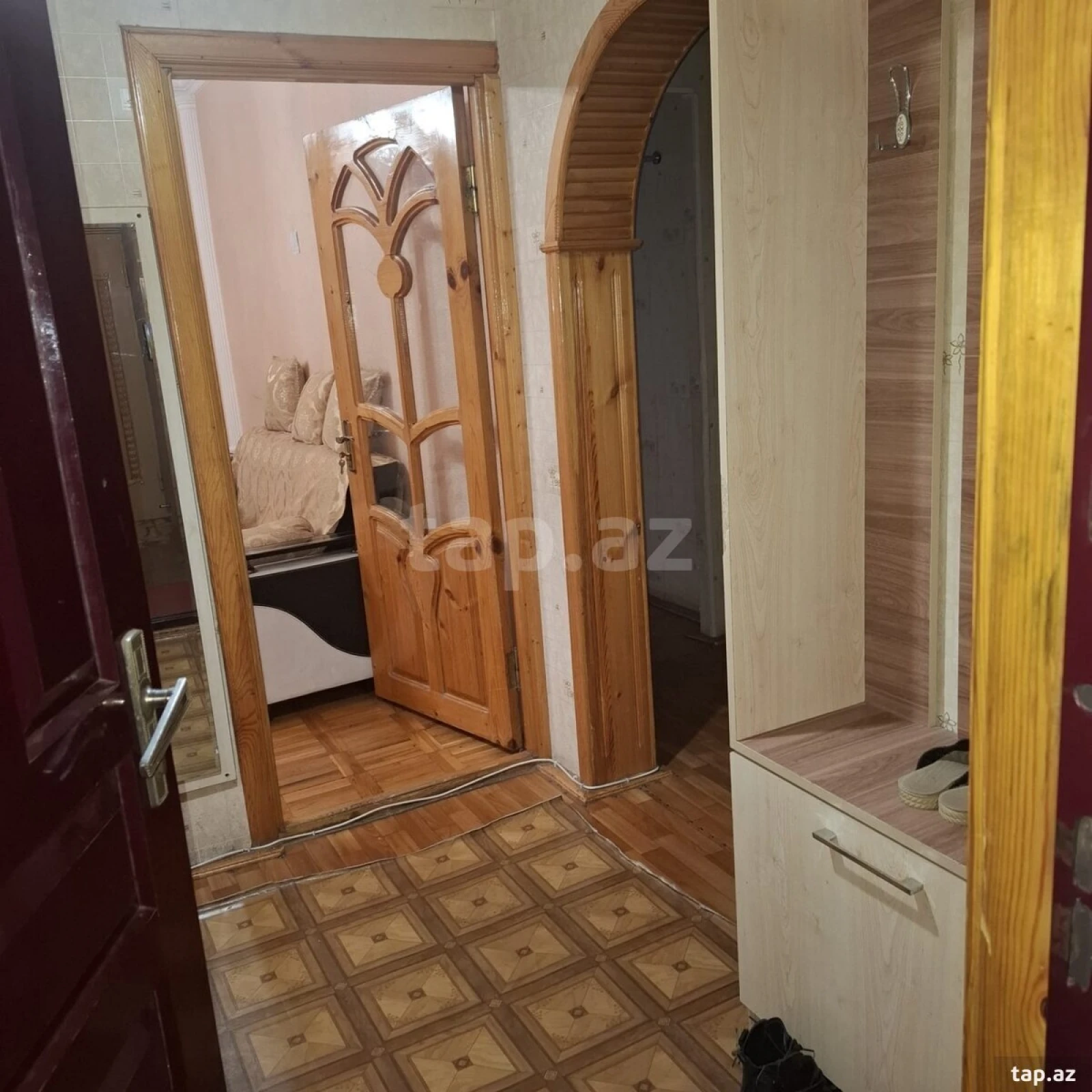 Satılır 4 otaqlı mənzil 85 m²