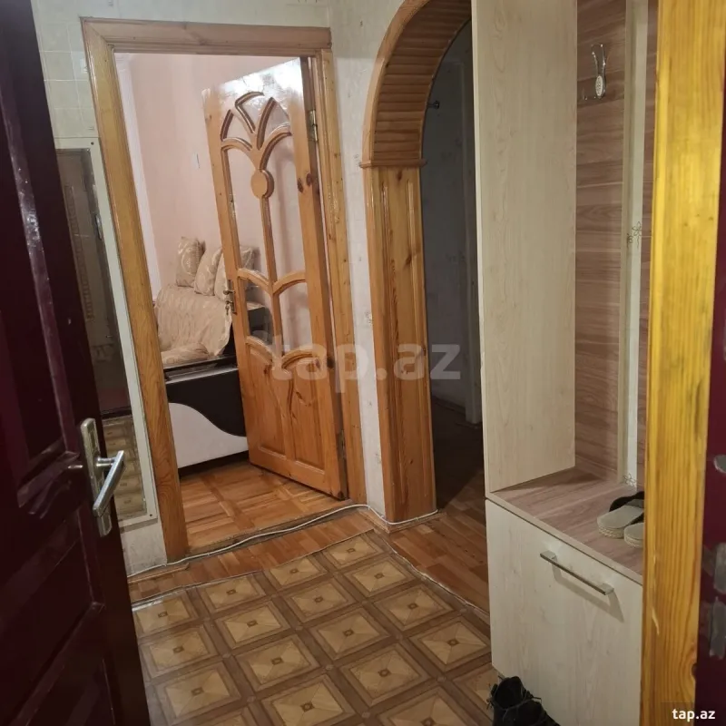 Satılır 4 otaqlı mənzil 85 m²