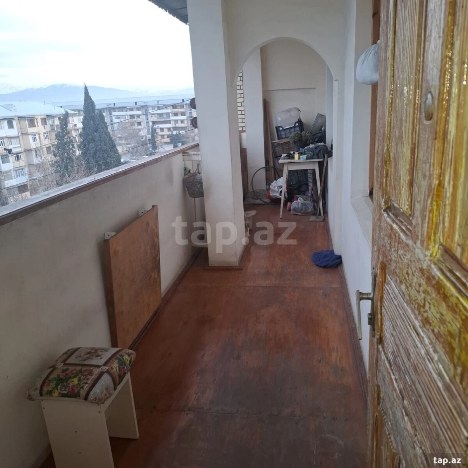 Satılır 4 otaqlı mənzil 85 m²