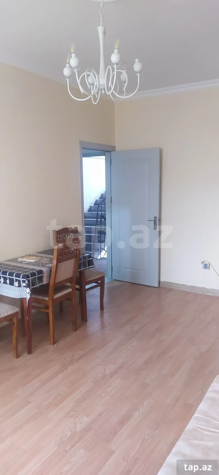 Kirayə verilir 2 otaqlı mənzil 35 m²