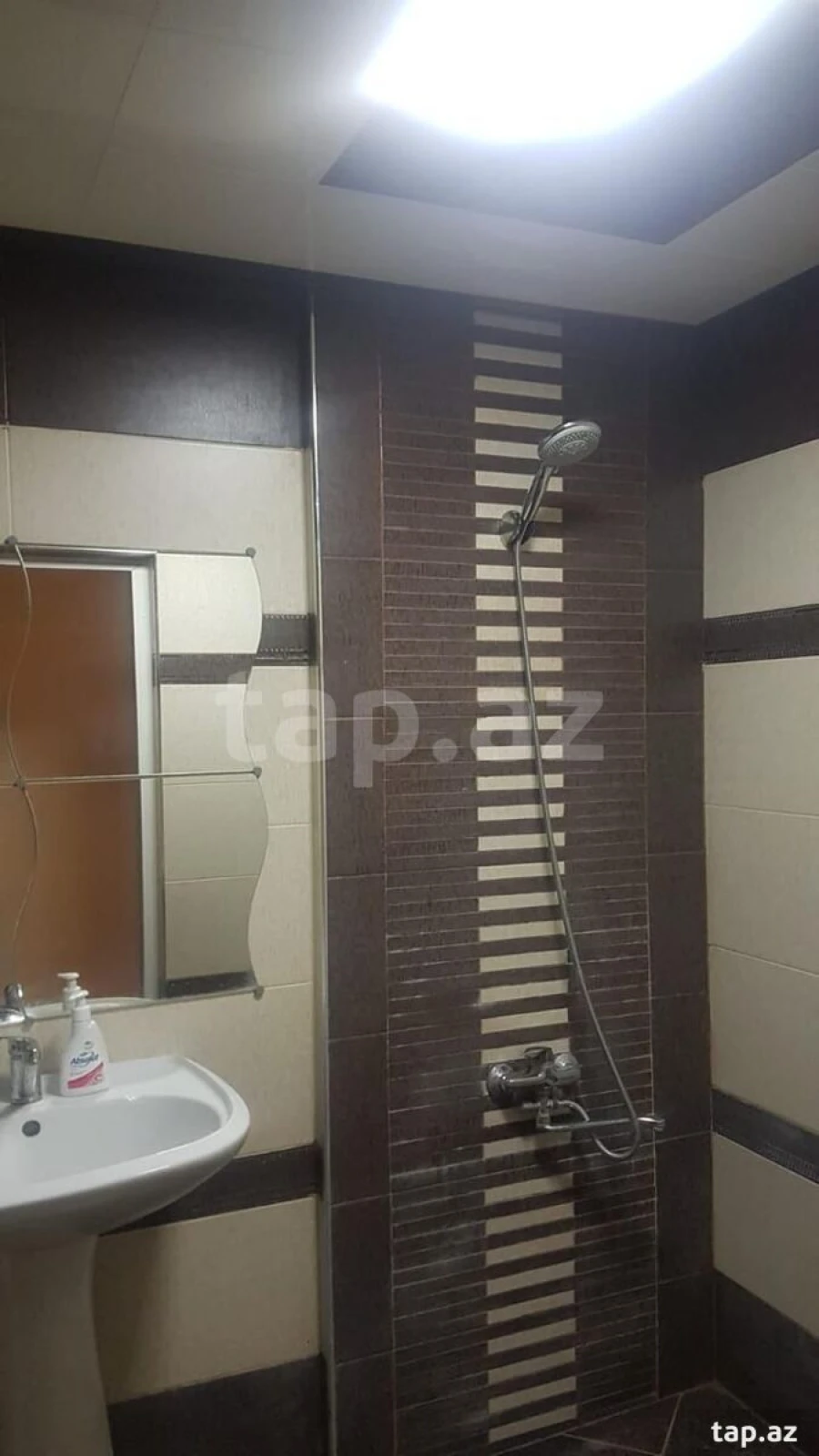 Kirayə verilir 3 otaqlı mənzil 100 m²