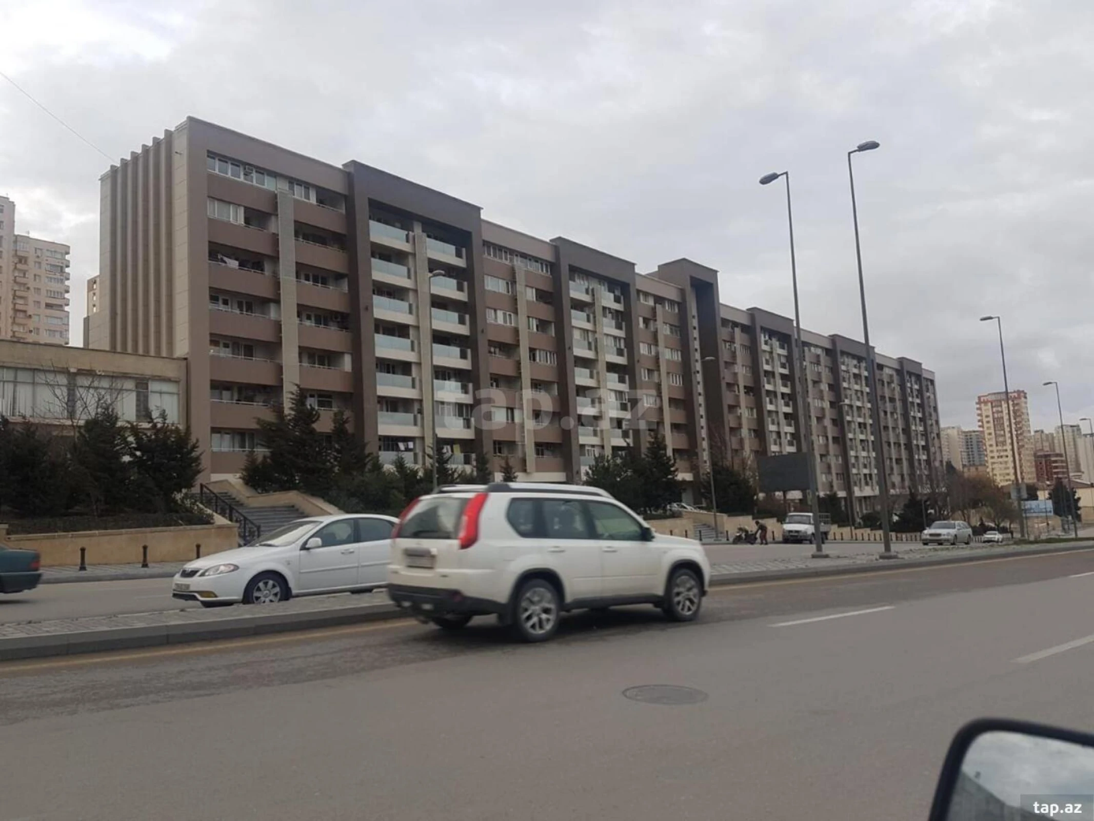 Kirayə verilir 3 otaqlı mənzil 100 m²