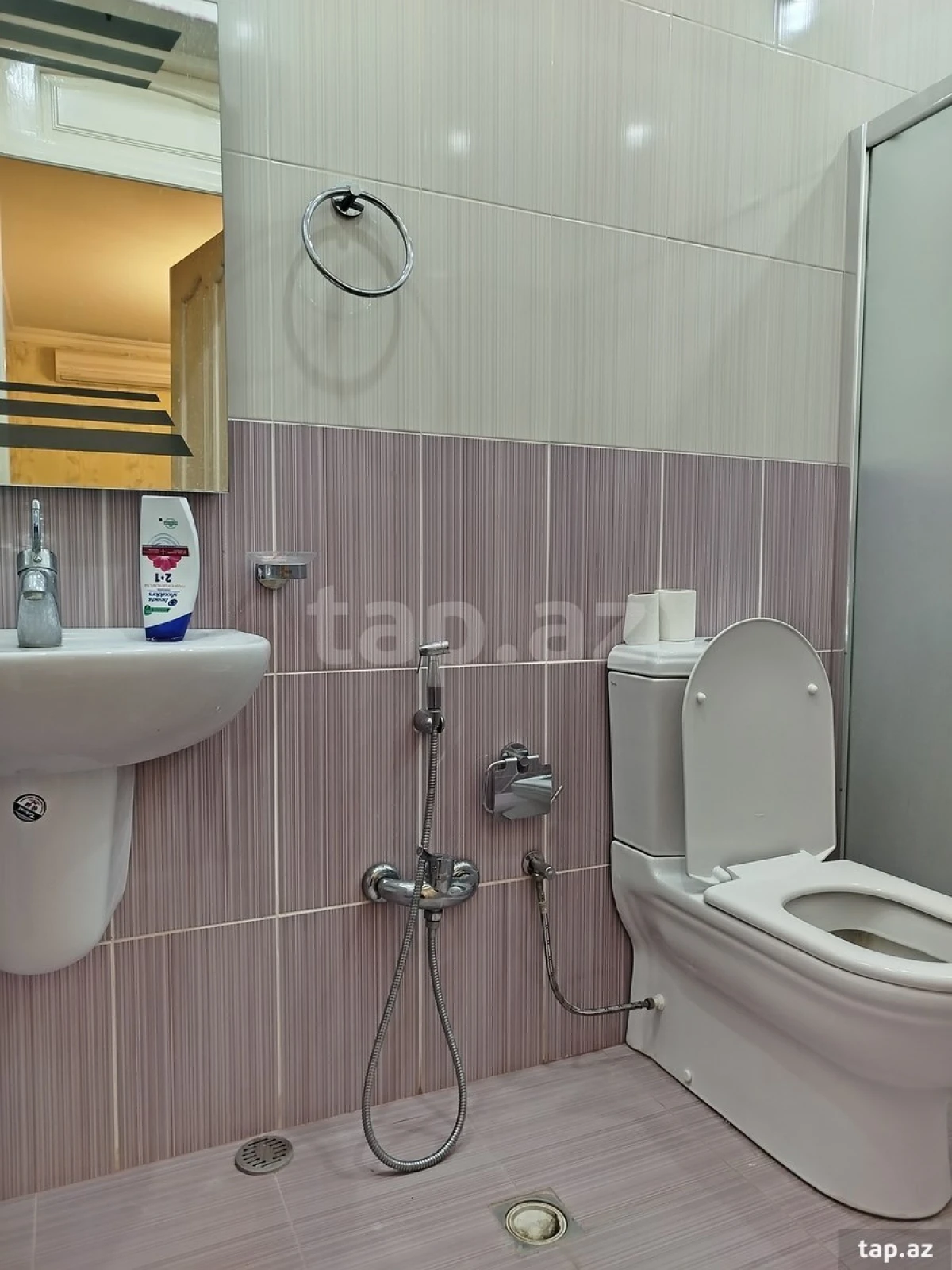 Satılır 5 otaqlı həyət evi