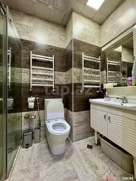 Satılır 2 otaqlı yeni tikili 68 m²