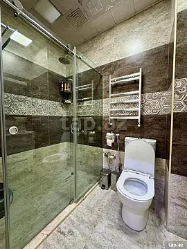 Satılır 2 otaqlı yeni tikili 68 m²