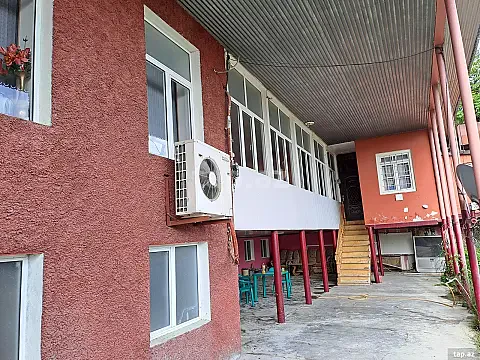 Satılır 4 otaqlı həyət evi 120 m² — Şəki 4 otaq 120.00 m²