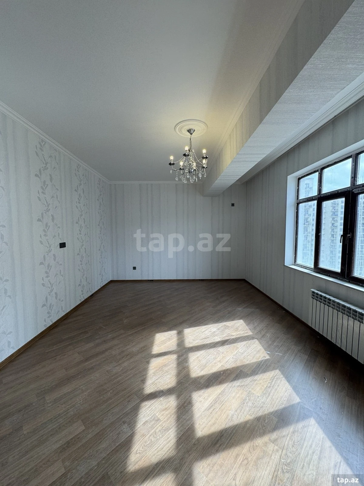 Kirayə verilir 3 otaqlı yeni tikili 115 m²