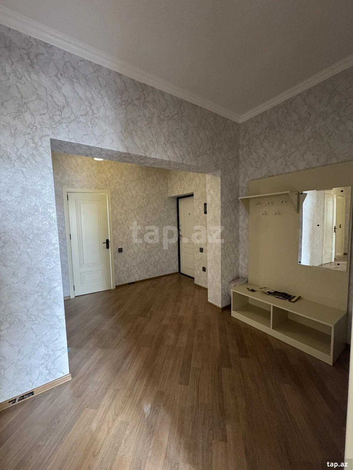 Kirayə verilir 3 otaqlı yeni tikili 115 m²
