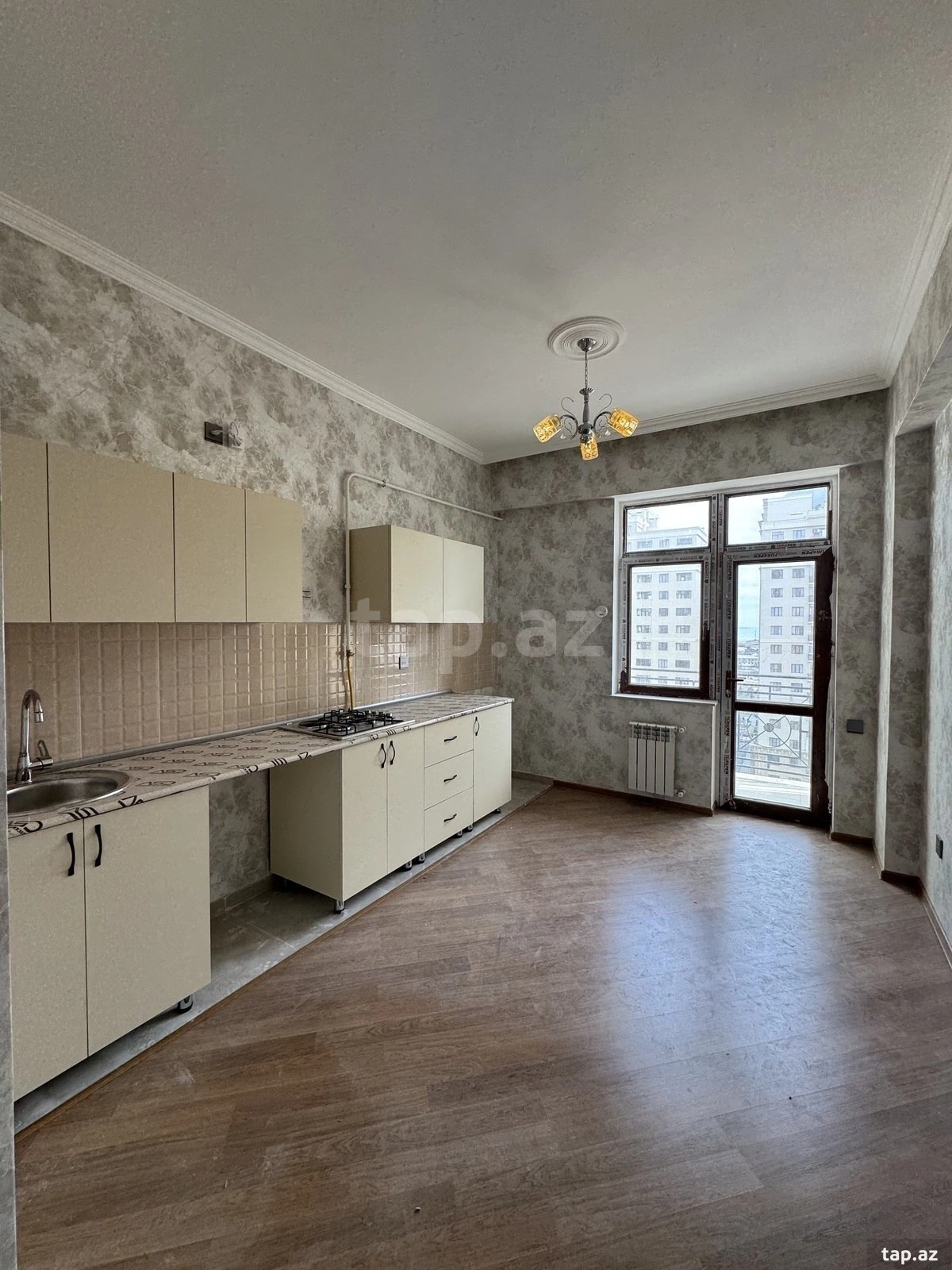 Kirayə verilir 3 otaqlı yeni tikili 115 m²