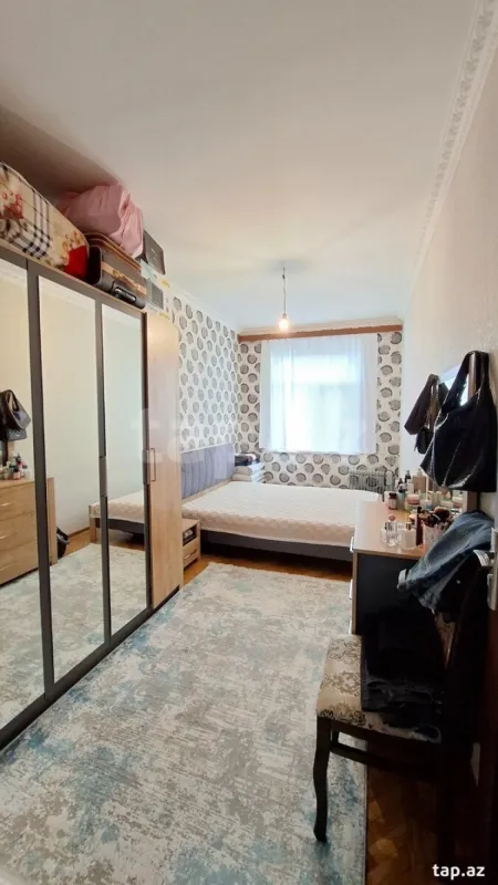 Satılır 2 otaqlı mənzil 55 m²