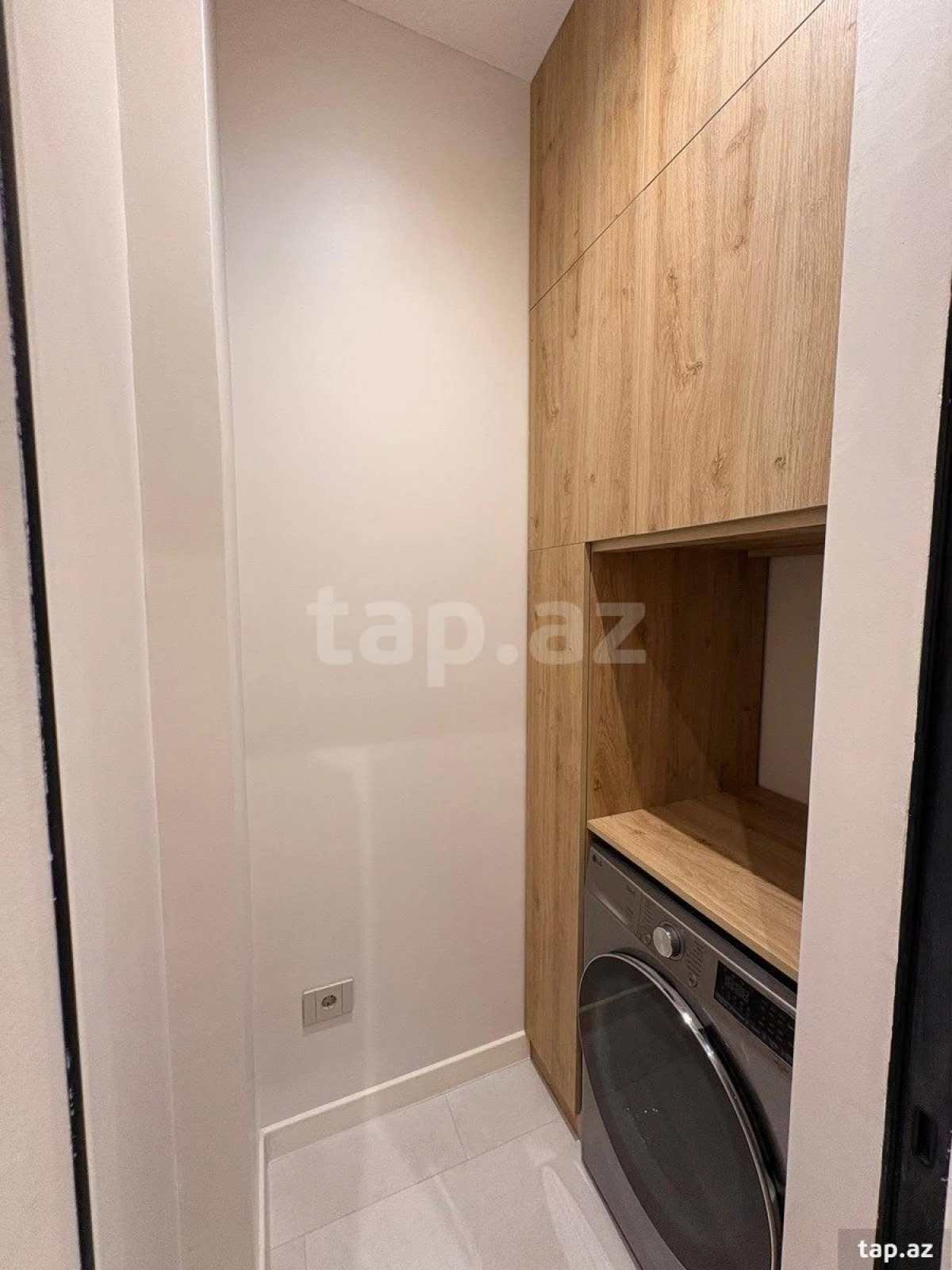 Satılır 3 otaqlı yeni tikili 108 m²