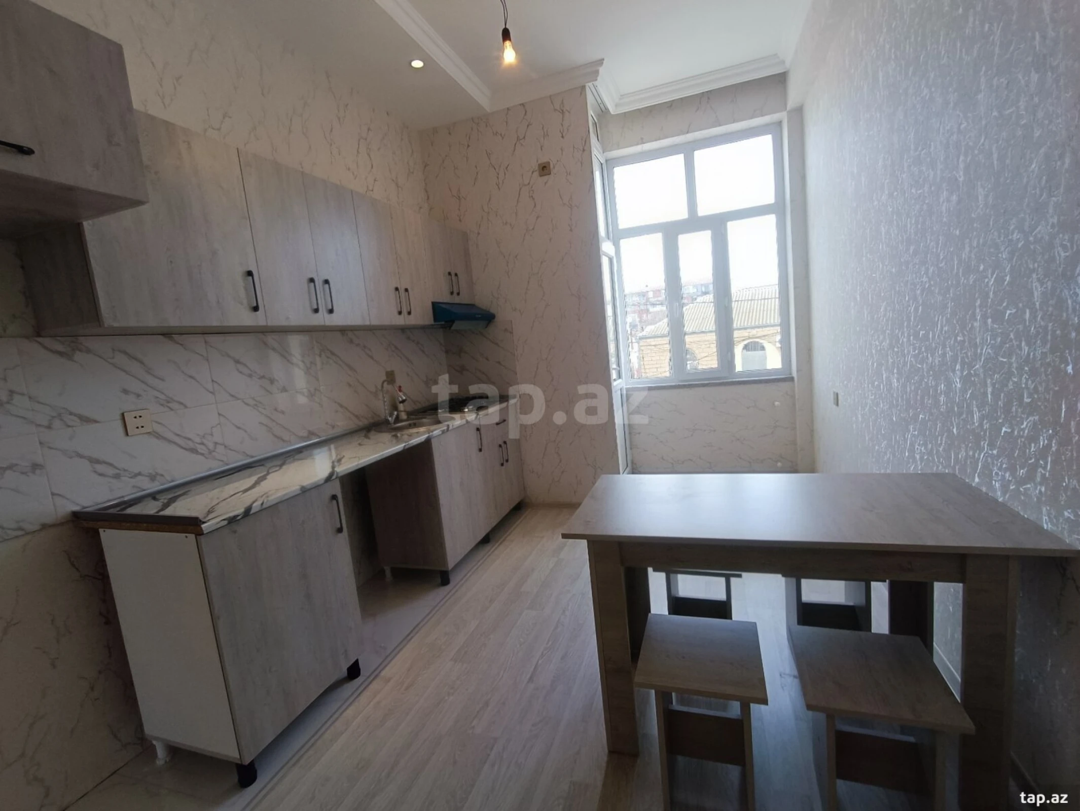Satılır 2 otaqlı yeni tikili 40 m²