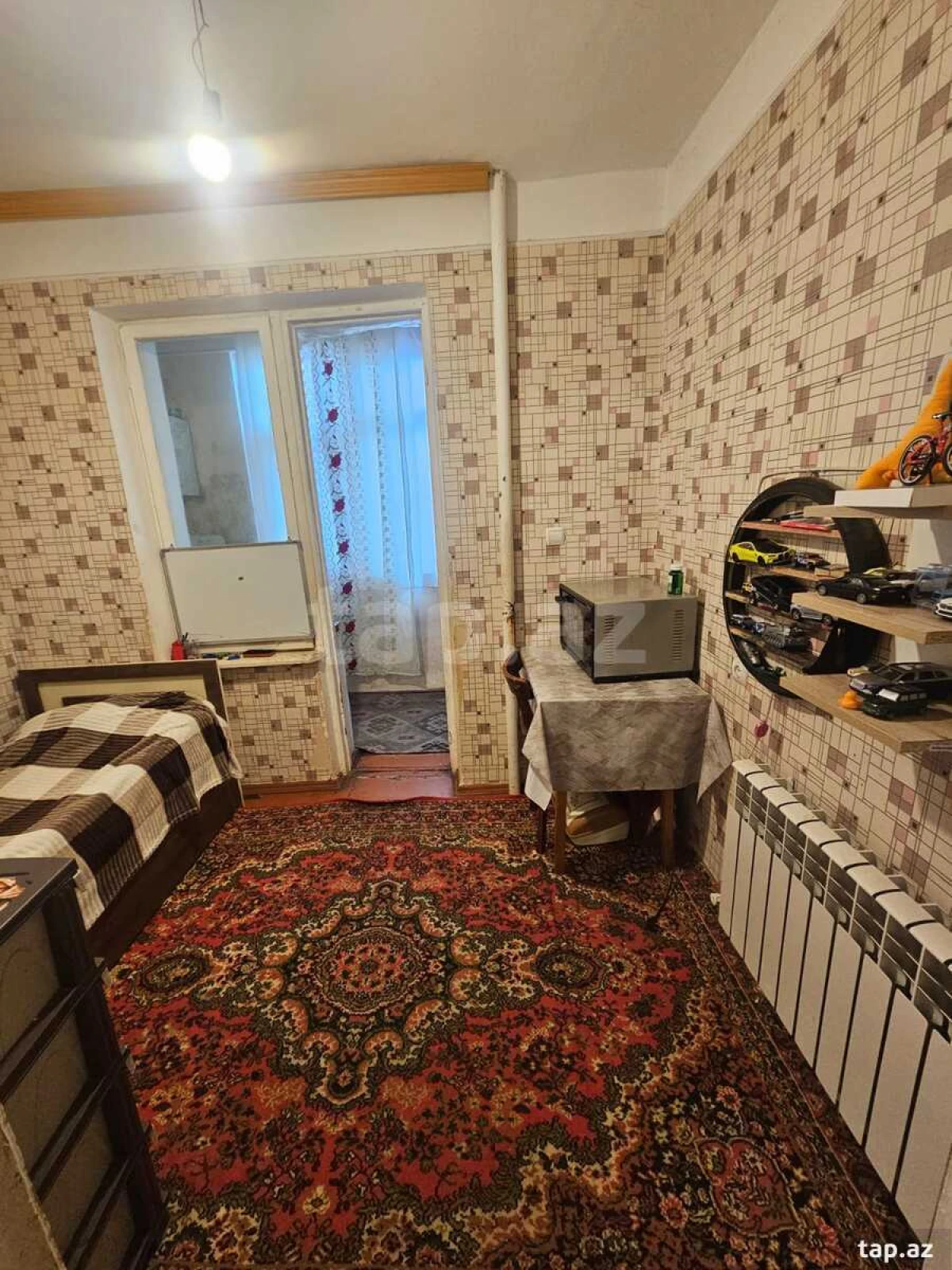 Satılır 1 otaqlı mənzil 40 m²