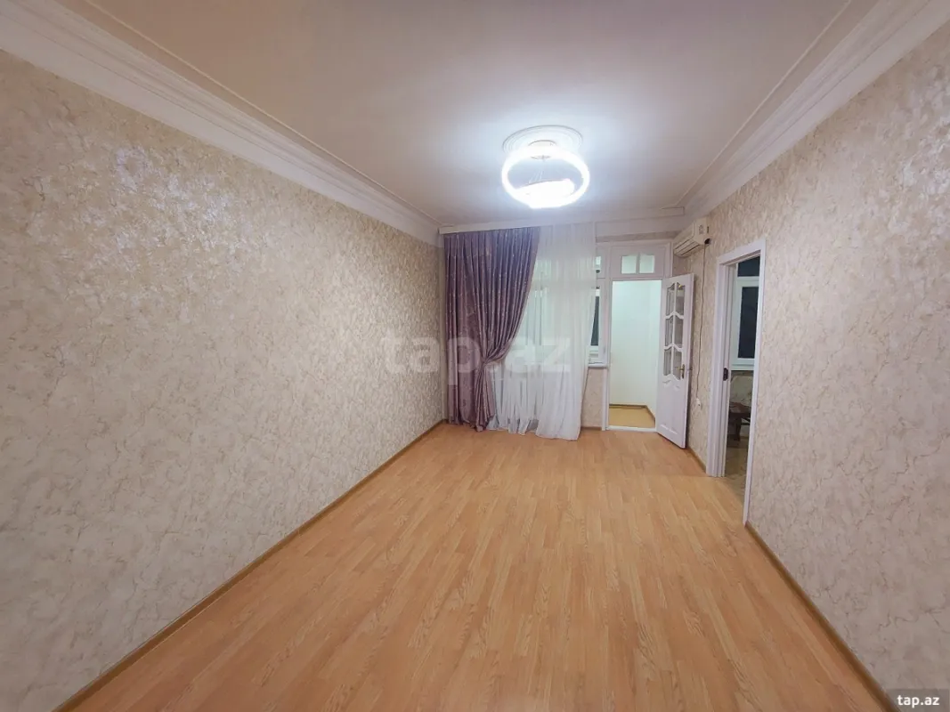 Satılır 2 otaqlı mənzil 55 m²
