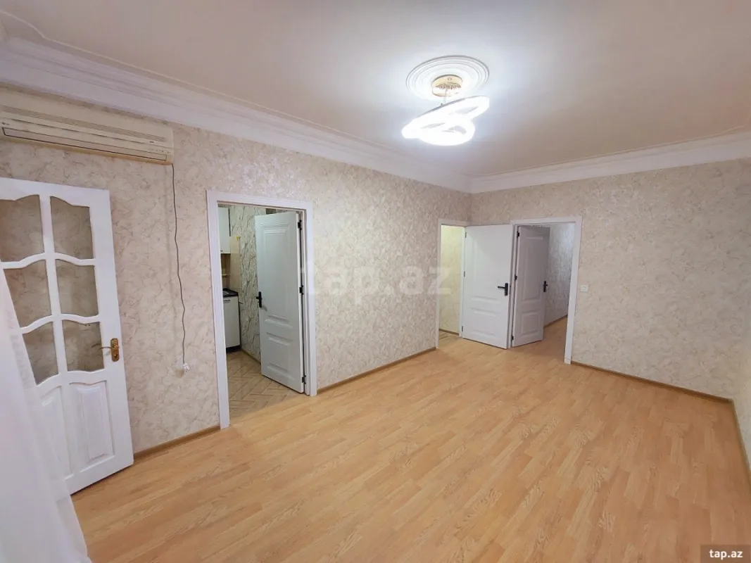 Satılır 2 otaqlı mənzil 55 m²