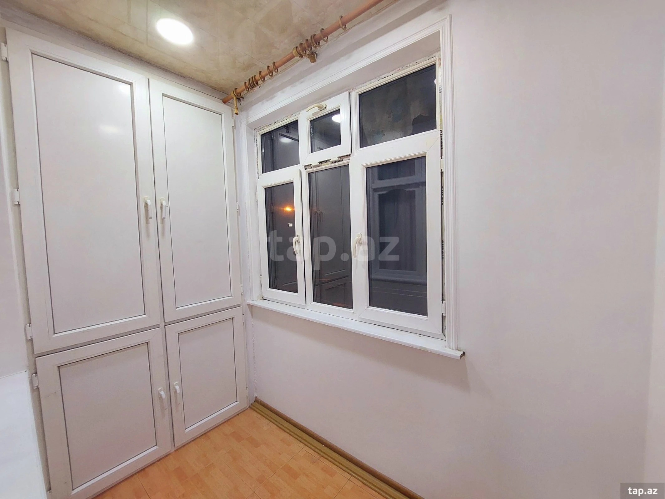 Satılır 2 otaqlı mənzil 55 m²