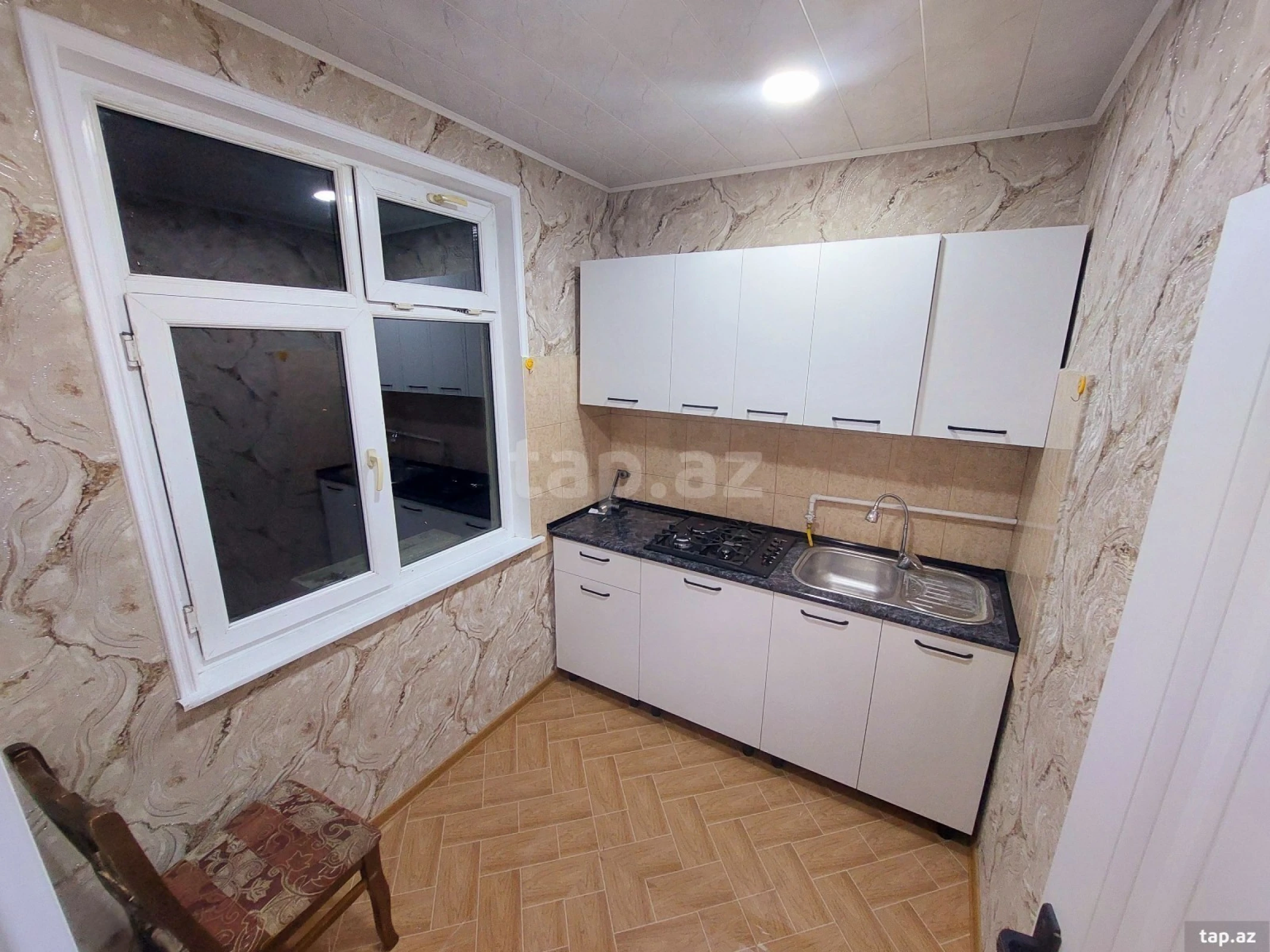 Satılır 2 otaqlı mənzil 55 m²