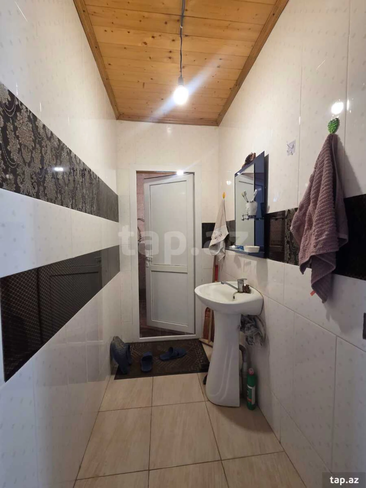 Satılır 3 otaqlı həyət evi