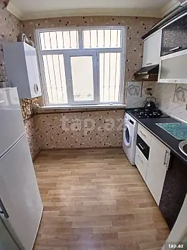 Kirayə verilir 2 otaqlı yeni tikili 45 m²