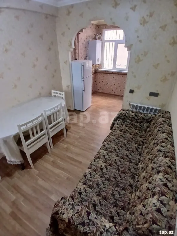 Kirayə verilir 2 otaqlı yeni tikili 45 m²
