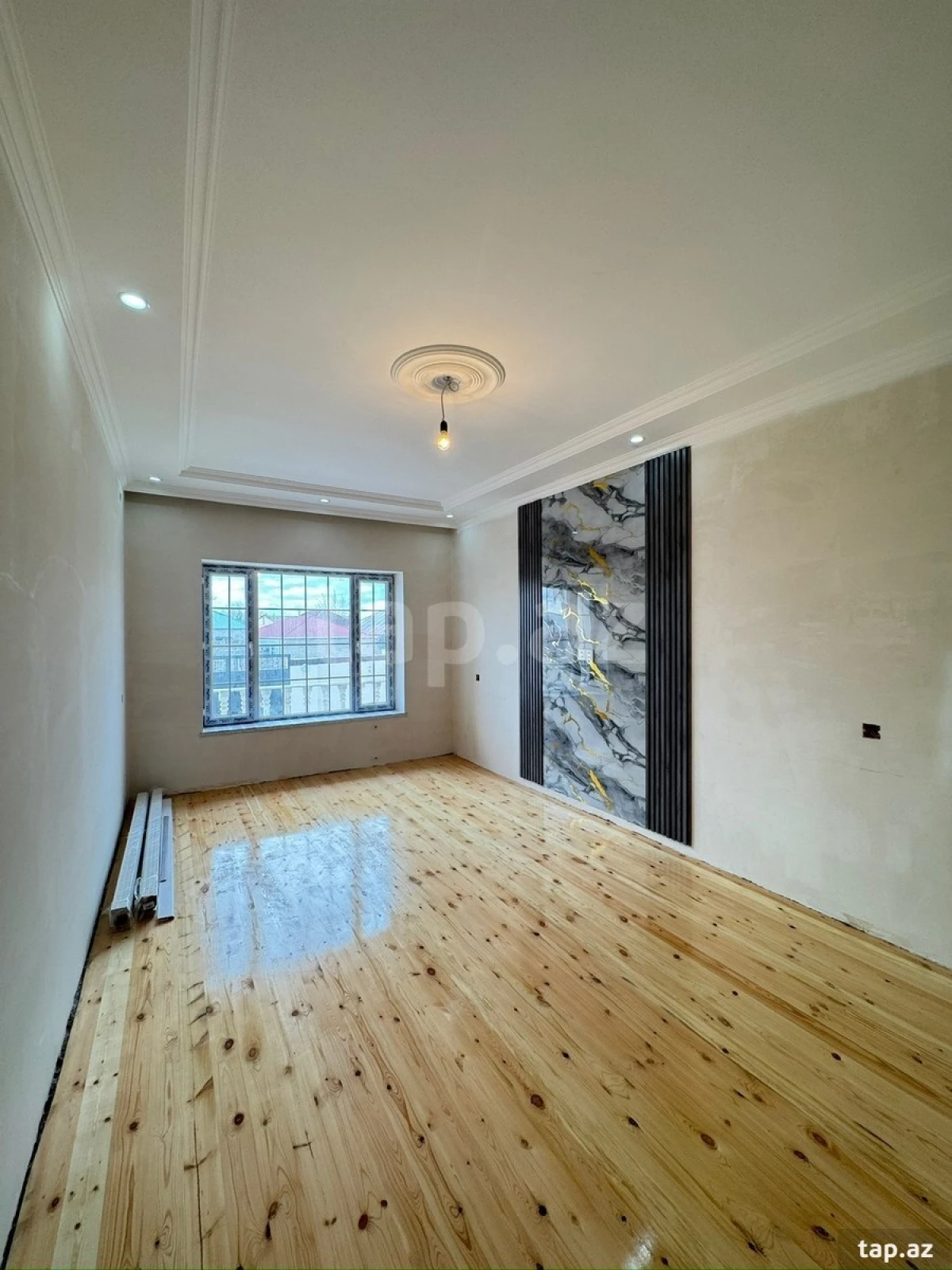 Satılır 3 otaqlı həyət evi